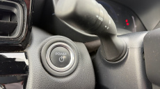 Toyota Yaris Cross 1.5 Hybrid Design 5dr CVT Hybrid Estate